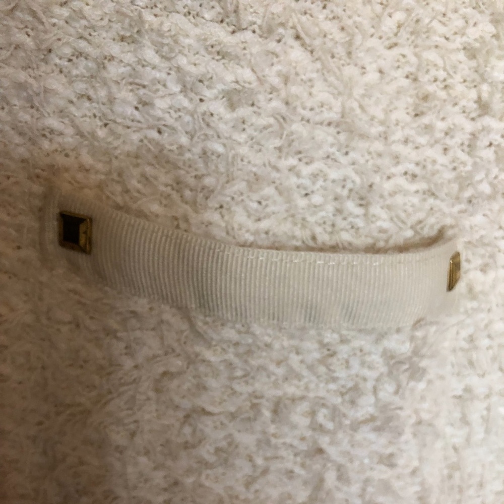 Cropped jacket in a Boucle fabric,  very similar to Anthropologie Jacket! - Picture 7 of 8